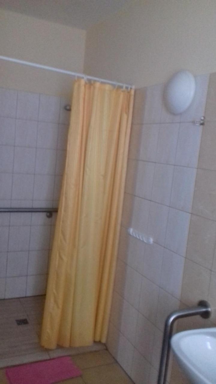 Hostel Jax Stary Toruń Esterno foto