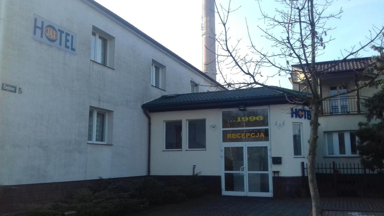 Hostel Jax Stary Toruń Esterno foto